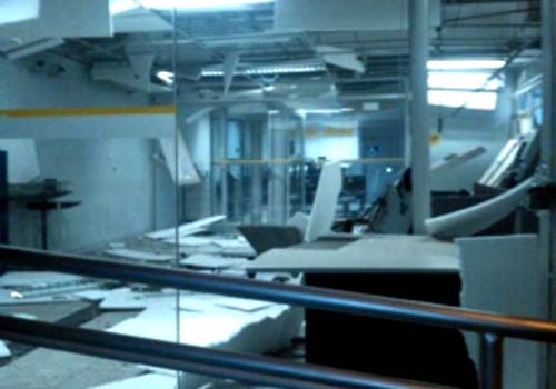 Bando explode caixa eletrônico e rouba agência do Banco do Brasil em Água Branca 