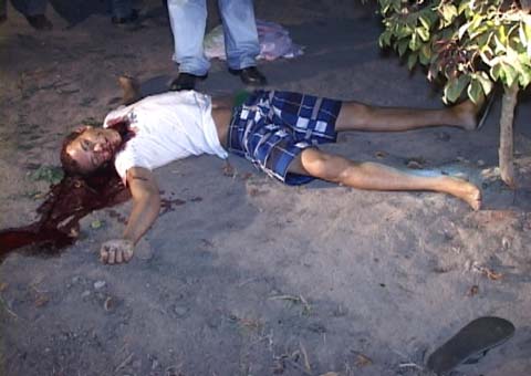 ex-presidiário tem cabeça decepada 