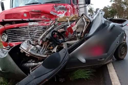 Dois alagoanos morrem e um fica gravemente ferido em acidente em rodovia de MG