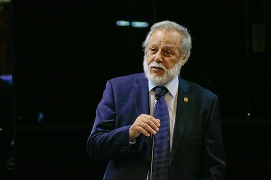 Horário de verão pode ser proibido em todo o país