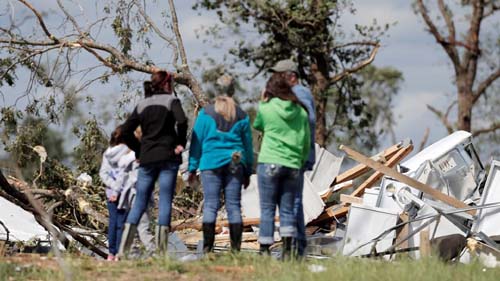 Tornado no Alabama mata 23 pessoas, incluindo crianças