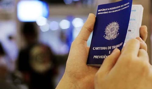 Em Alagoas, desemprego recua para 14,5 no ultimo trimestre de 2021