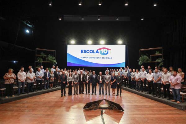 Com dois novos programas, Estado quer transformar o perfil educacional dos alagoanos