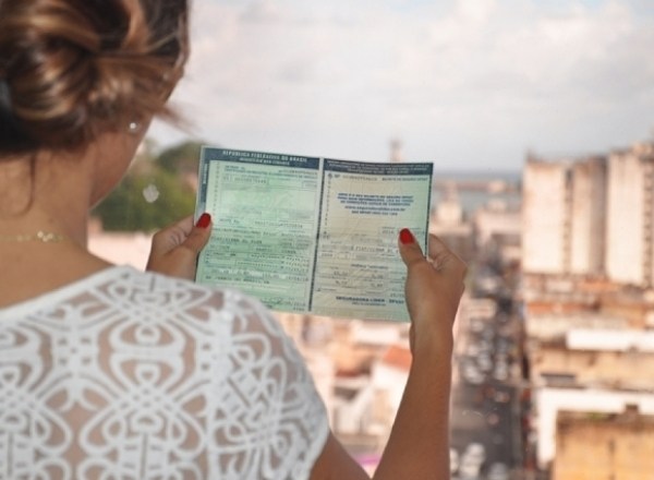 Proprietários de veículos podem quitar IPVA 2021 com os créditos da Nota Fiscal Cidadã Interessados têm até o dia 31 de dezembro de 2020 para efetuar a operação no sistema da Campanha