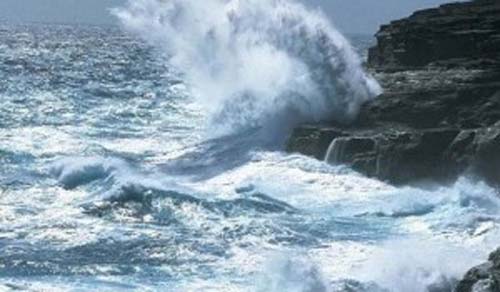 Marinha do Brasil emite alerta de ressaca com ondas de até 2,5 metros em Alagoas