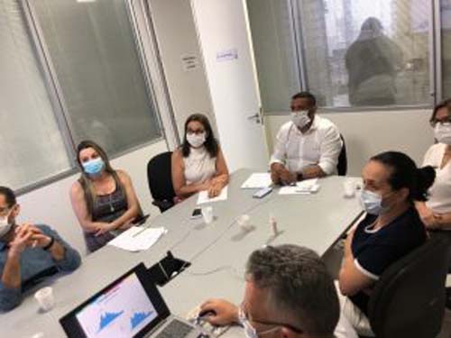 Cai número de óbitos, casos novos e internação por Covid-19 em Alagoas