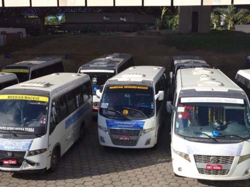 Vans de transporte complementar devem parar na próxima terça-feira (22)