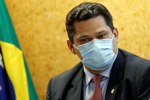 Consultoria do Senado diz que Constituição proíbe reeleição de Alcolumbre à presidência da Casa