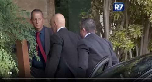 Alexandre de Moraes participa de confraternização com Lula na casa de advogado Kakay