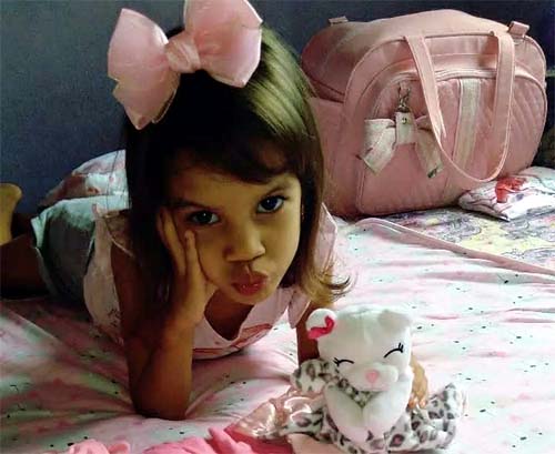 Pai e madrasta de menina espancada até a morte em São Miguel dos Campos são absolvidos em julgamento