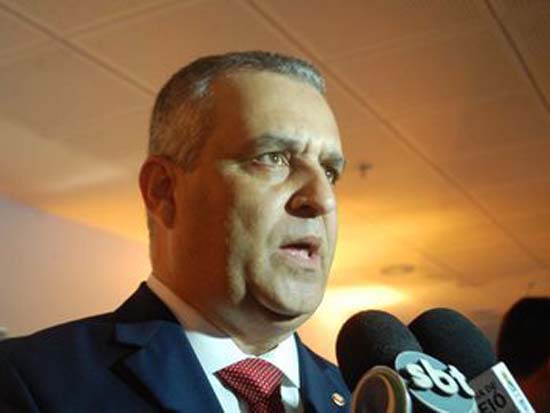 Namorada de Dudu Hollanda nega ter sido vítima de crimes praticados por prefeito, diz procurador-geral de Justiça