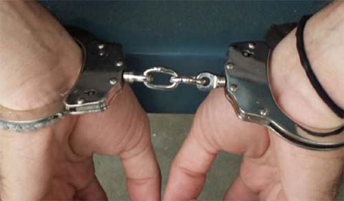 Procurado pela polícia é preso após enta fugir a abordagem policial