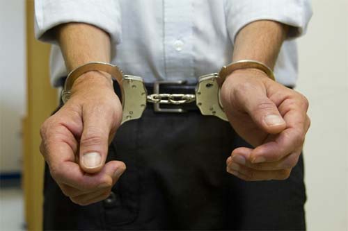 Candidatos não poderão ser presos a partir deste sábado (17)