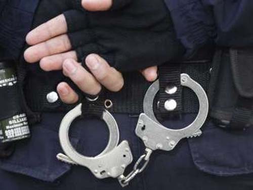 Suspeito de estelionato e tráfico de drogas é preso em Viçosa