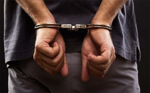 Homem que praticou homicídio na frente da mãe da vítima é condenado