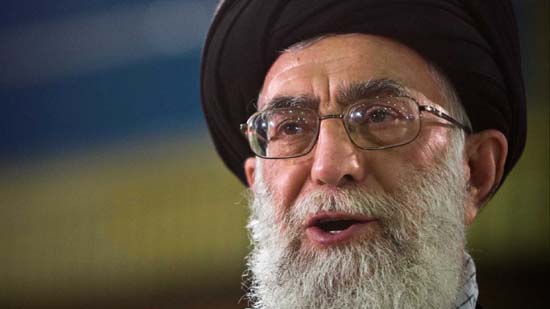 Líder supremo do Irã proíbe negociação com os EUA, mas descarta guerra