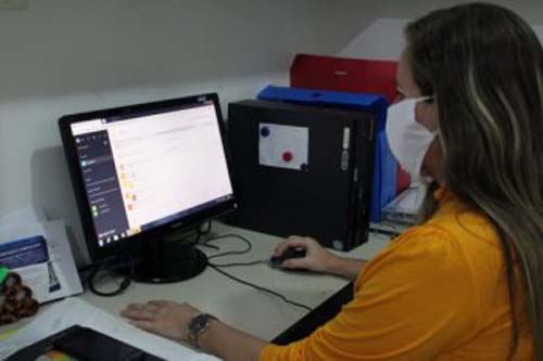 Alô Saúde Mental passa a atender pelo 0800