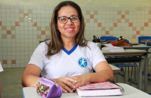 Pré-matrícula para Educação de Jovens e Adultos é prorrogada até o dia 12