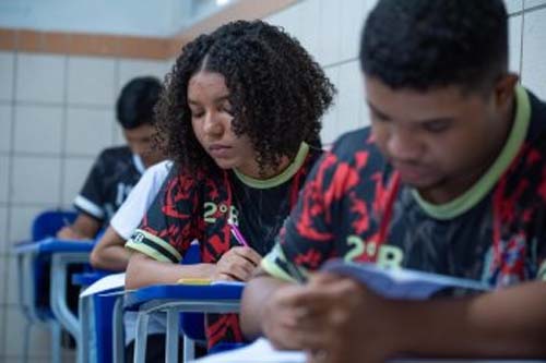 Gabarito Enem 2024: confira as respostas extraoficiais do 2º dia de prova