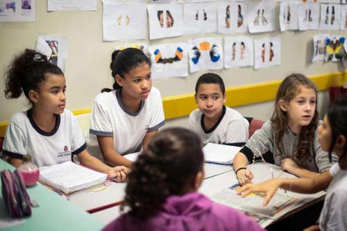 Como reabrir as escolas: o que a ciência e outros países nos ensinam