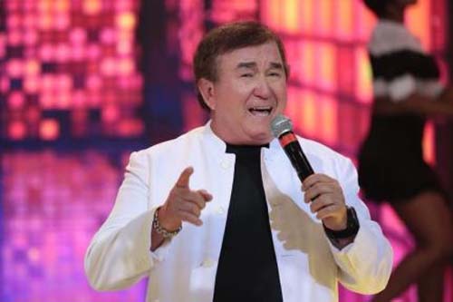 Juíza cita ‘desconsideração’ com a população e suspende show de Amado Batista no interior