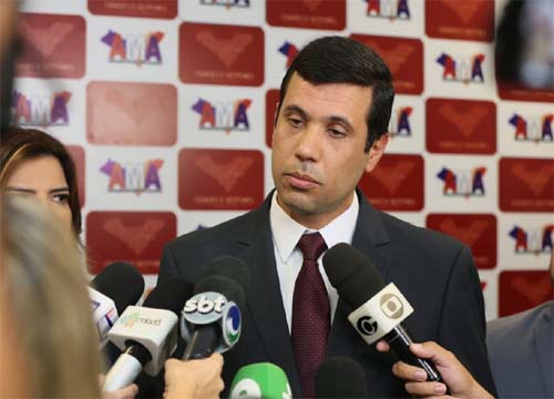 Zerar tributação sobre óleo diesel é “lamentável”, diz presidente da AMA