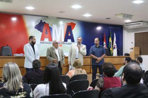 Prefeitos alagoanos se mobilizam para concurso simultâneo