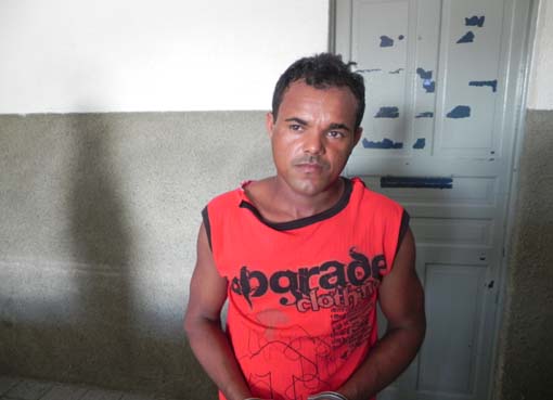 Marido mata mulher a facadas na presença de 3 filhos menores na zona rural de São José da Laje