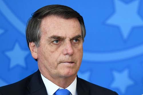 Bolsonaro ameaça europeus depois de obter informações sobre compra de madeira ilegal por parte da França