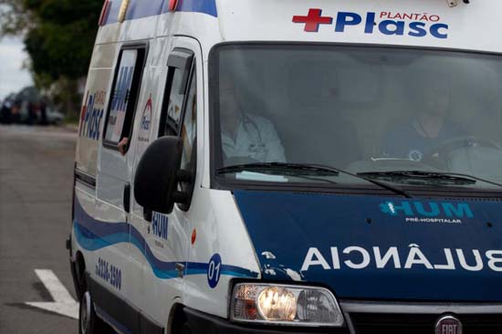 Saiba quanto ganha médico do SUS que atendeu Bolsonaro