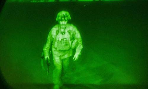 Major-general foi o último soldado americano a deixar o Afeganistão, diz departamento de Defesa dos EUA