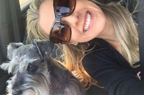 Patroa branca registra queixa de injúria racial contra doméstica