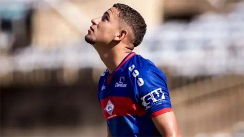 Jovem promissor perde a vida em tragédia automobilística ao colidir com animal no Piauí