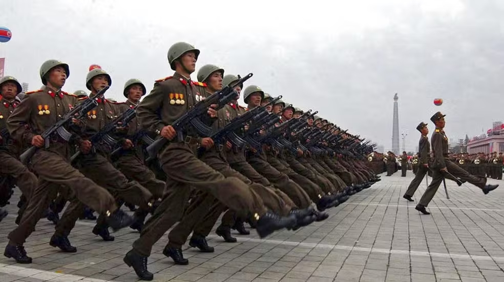 Coreia do Norte já enviou 3 mil soldados à Rússia, dizem políticos sul-coreanos; EUA dizem ter evidências