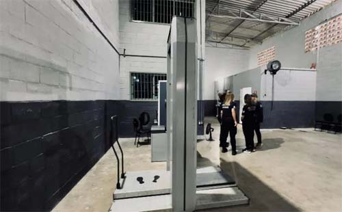 Cinco mulheres são presas ao tentar entrar com drogas em penitenciária