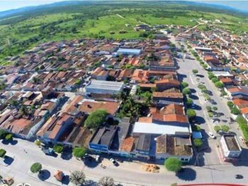 Homem é assassinado a tiros em via pública na cidade de Canapi, já é o 4° homicídio este mês no município sertanejo