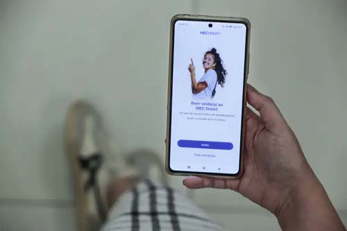 Nova Plataforma Digital do MEC Facilita Preparação para o Enem com Recursos Interativos