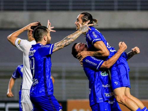 Nos acréscimos, Apodi marca e CSA arranca empate com Cruzeiro no Rei Pelé: 1 a 1