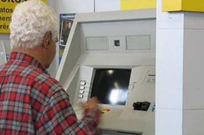 INSS começa a pagar benefícios de quem recebe acima do mínimo nesta segunda-feira