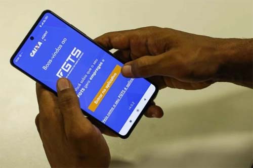 Mudanças nas retiradas anuais do FGTS entram em vigor e restringem operações