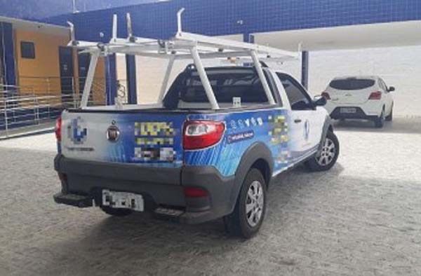 PRF recupera veículo roubado e prende motorista em União dos Palmares