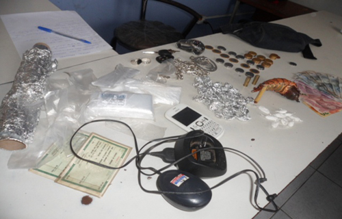 PM cumpre mandados de busca e apreensão em Palmeira dos Índios