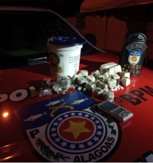 Homem atira em PMs durante abordagem, guarnição reage e suspeito consegue fugir