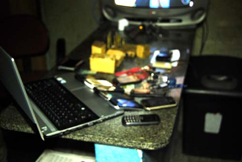 PM de União  detém 2 universitários, eletrotécnico, 4 estudantes e um menor com arma e drogas no centro de União