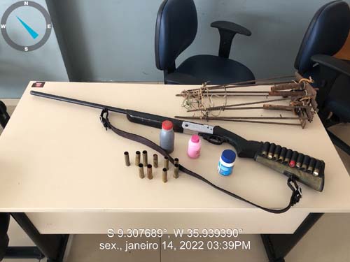 Polícia Ambiental apreende armas de fogo e ilícitos em São José da Laje