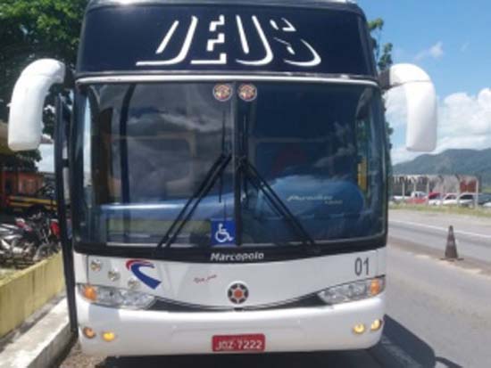 PRF apreende três veículos e prende condutores nas BRs 101 e 104