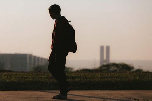 Aprovados em concursos federais esperam convocação do governo há anos