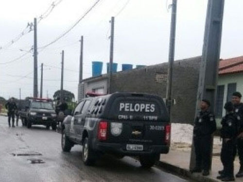 Adolescente de 14 anos é acusada de furtar dinheiro e ameaçar vítima em Penedo