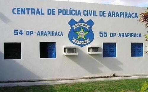 Jovem embriagado atropela mulher ao avançar sinal 