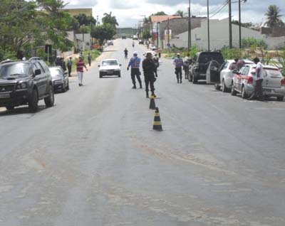 3° BPM notifica veículos com plotagens irregulares em Arapiraca